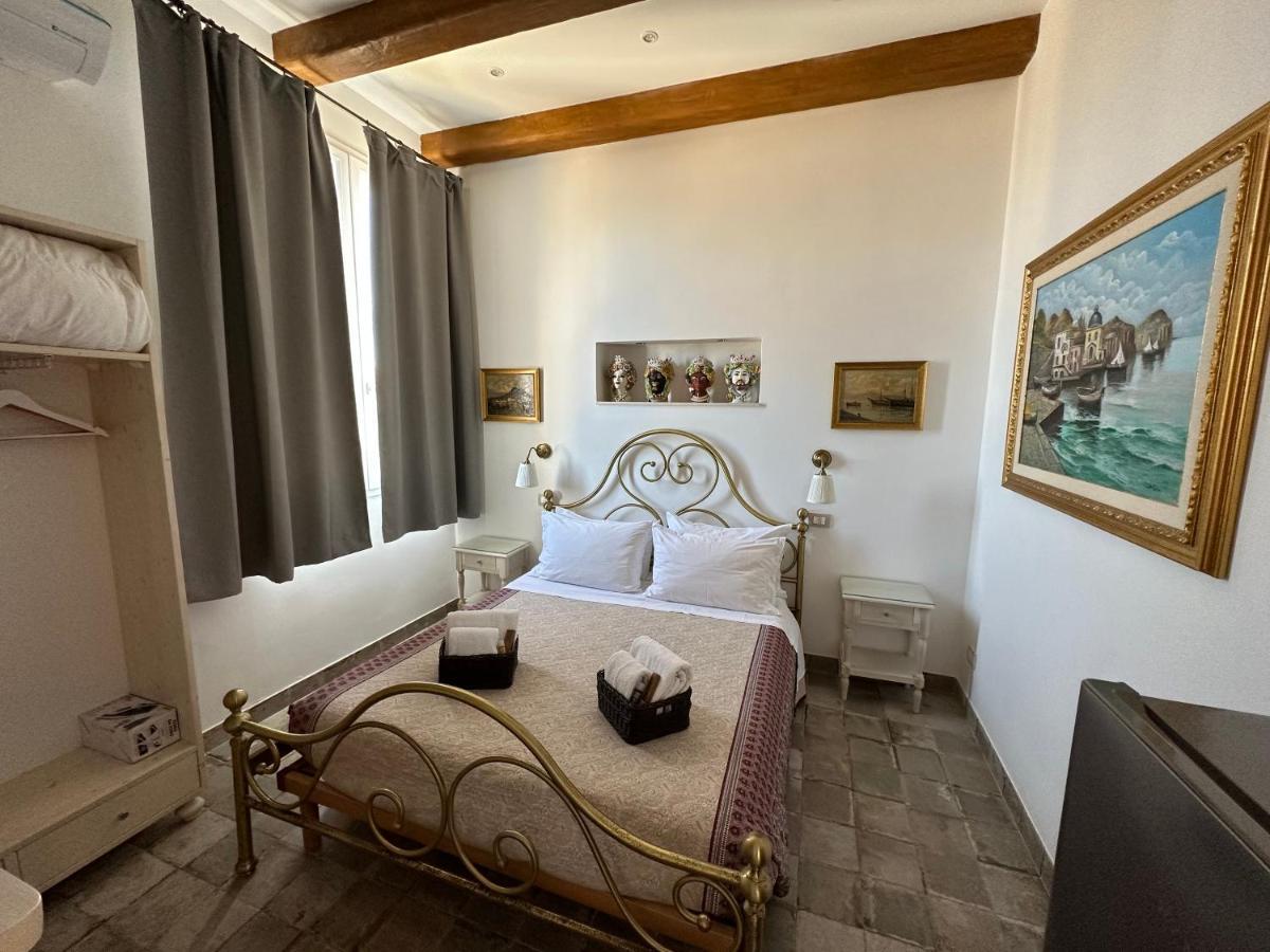 Apartmán Terrazza Dei Mori - Seaview Terrace In Ortigia Syracuse Exteriér fotografie